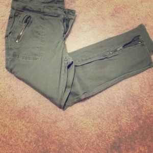 Old Navy green khaki